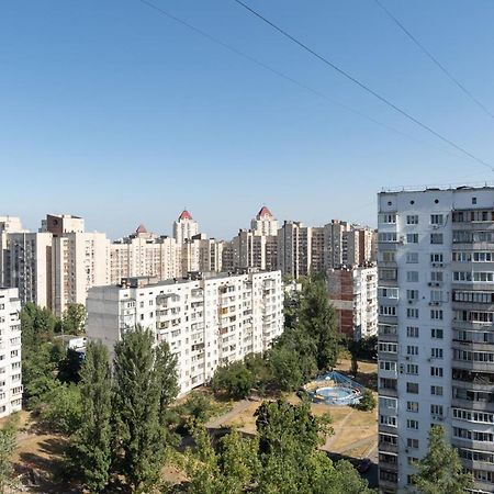 Чудова Квартира Для Відпочинку І Роботи На Оболоні Kijev Kültér fotó